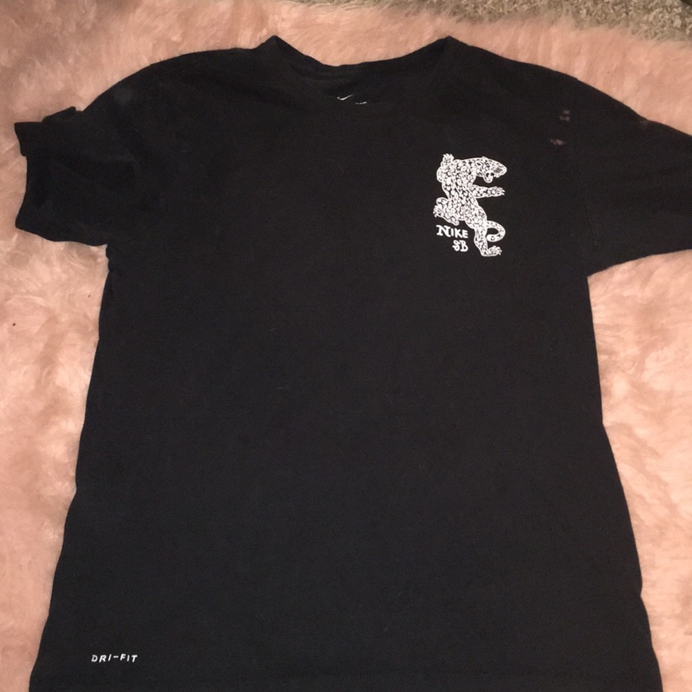 Nike workout t-shirt